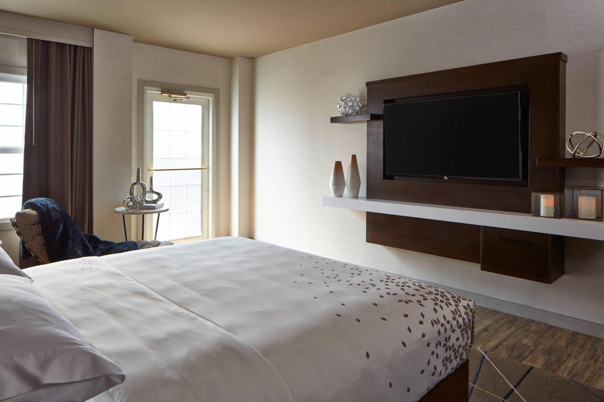 The Del Monte Lodge Renaissance Rochester Hotel & Spa Zewnętrze zdjęcie