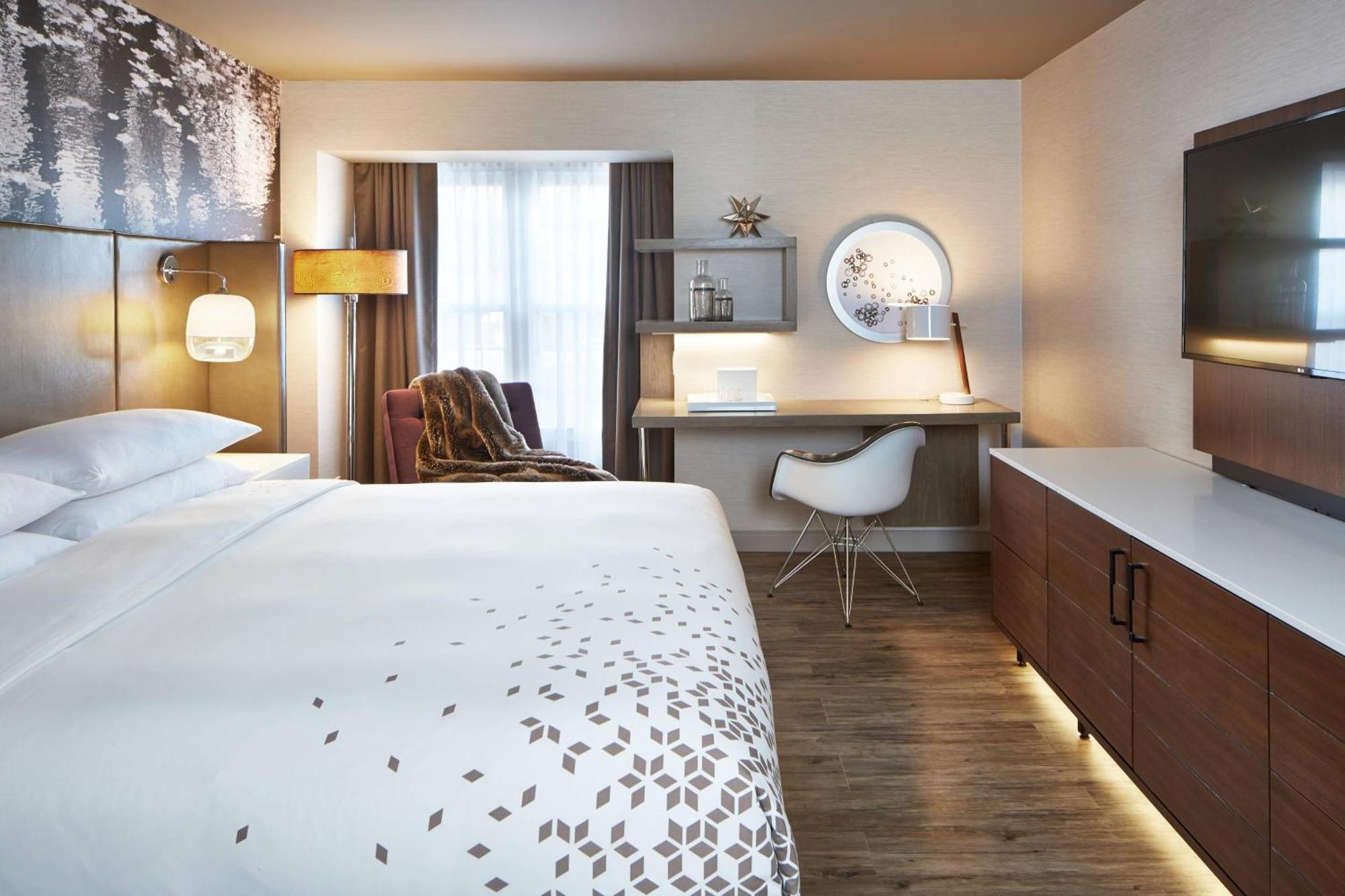 The Del Monte Lodge Renaissance Rochester Hotel & Spa Zewnętrze zdjęcie